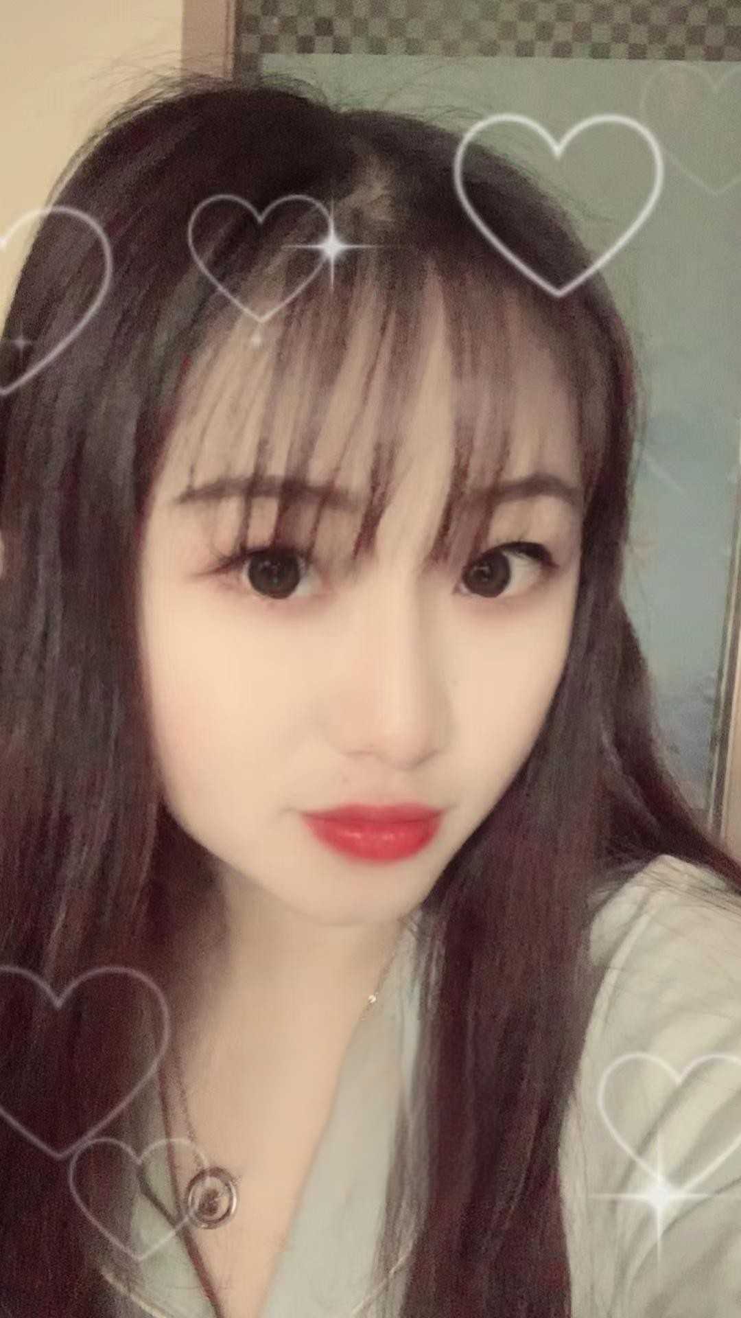 丰满身材巨乳子涵