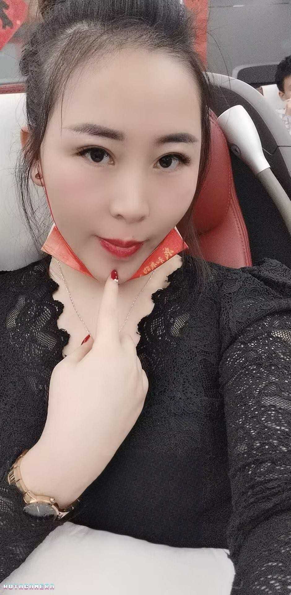 颜值很好，胸是真的有货