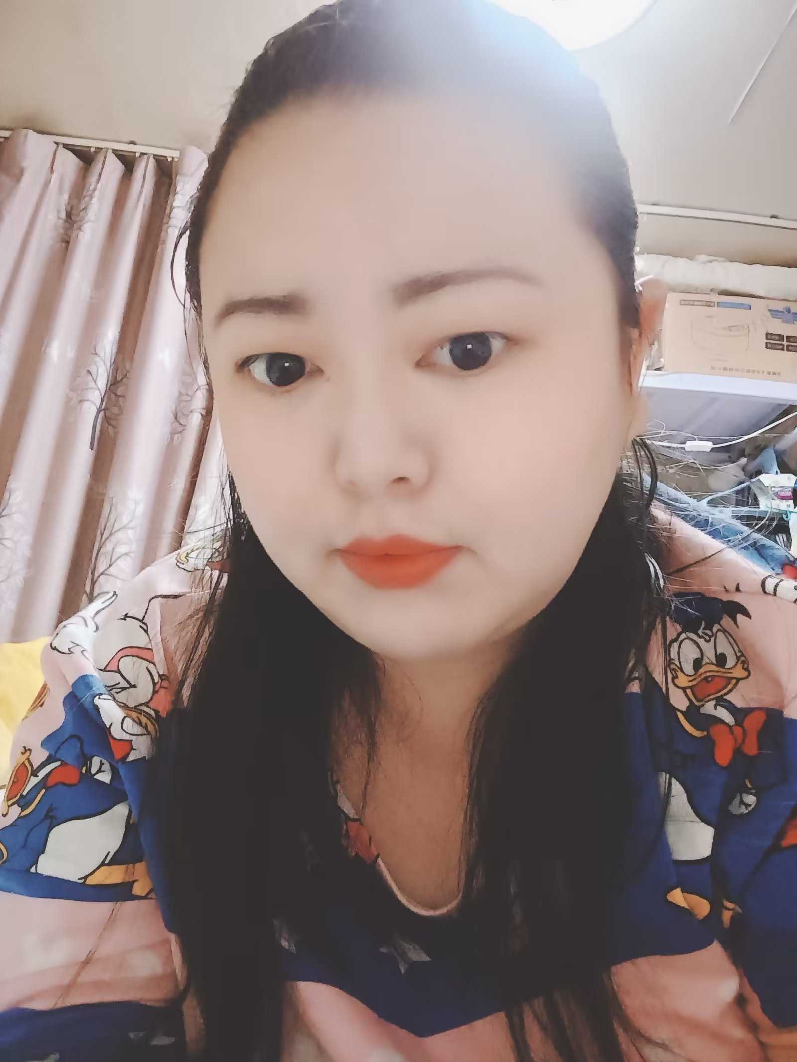 微胖少妇胸dh好