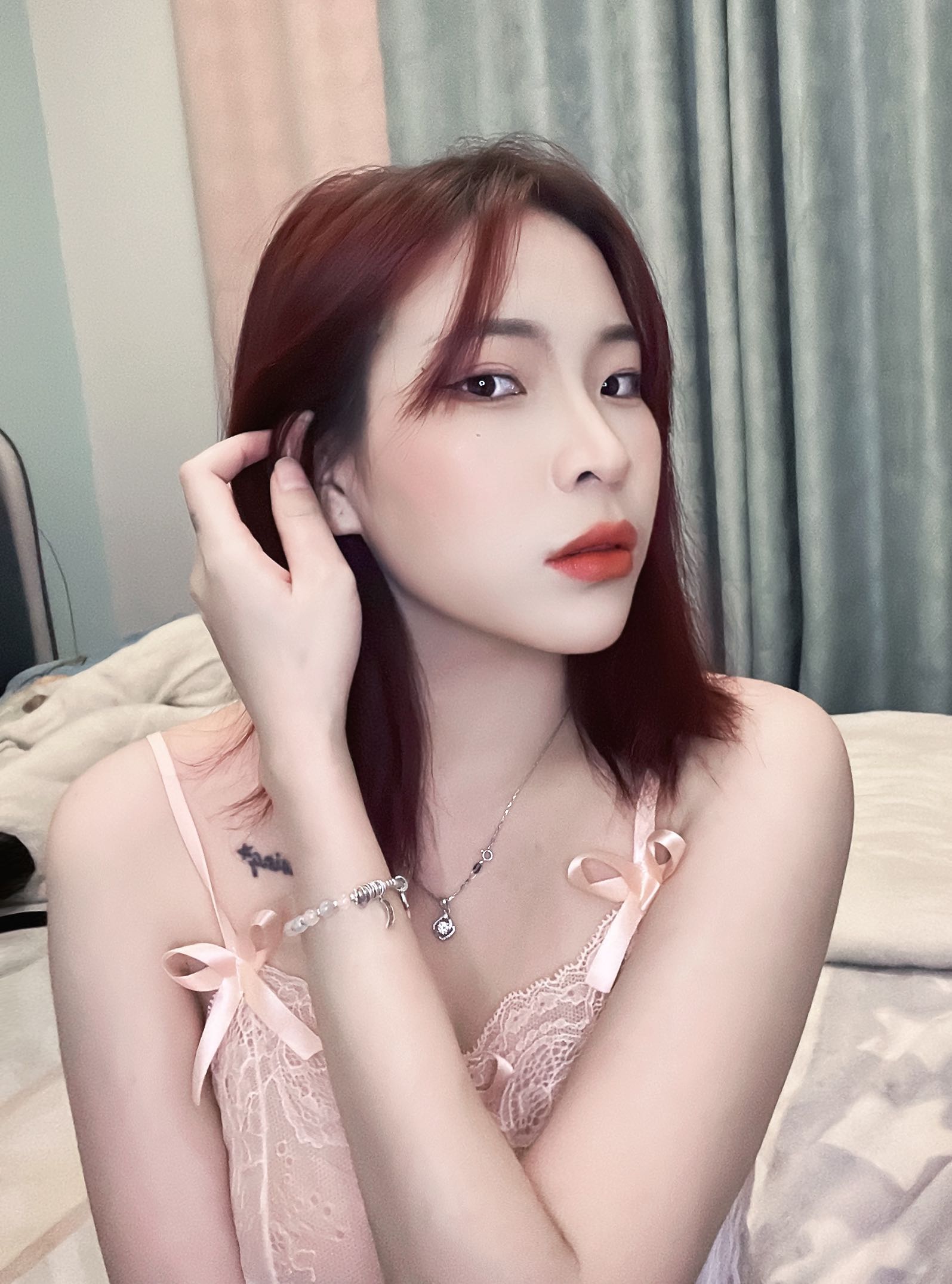 宝安区02小姐姐上门服务