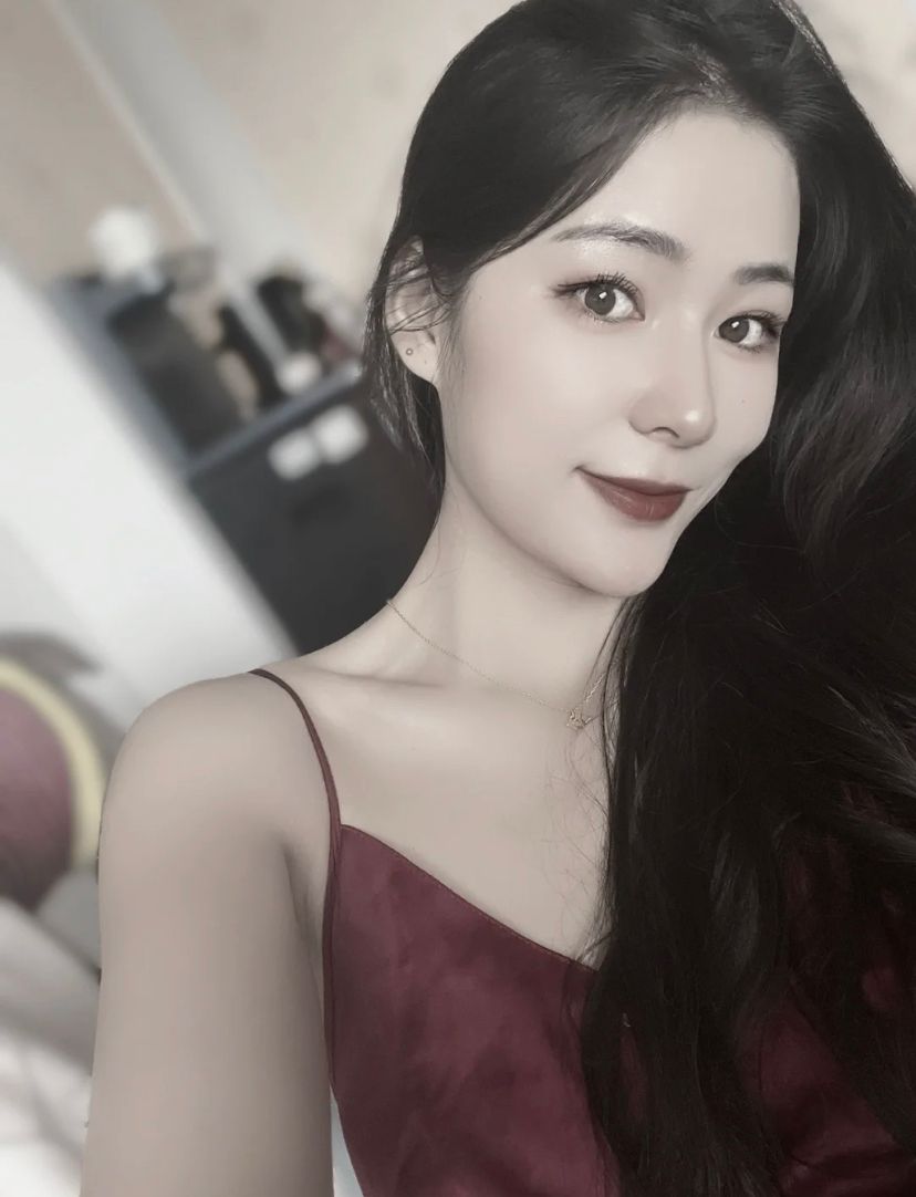 青山御姐型气质美女