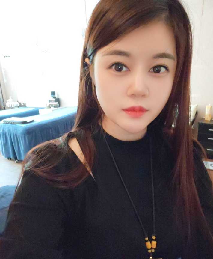 身材火辣丰满配合