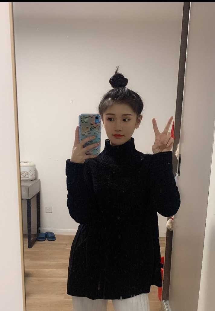 水多年轻漂亮白嫩