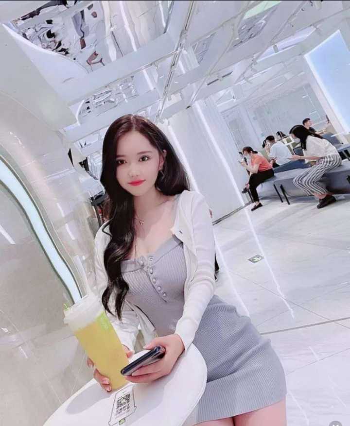 性感美少女奶子粉嫩