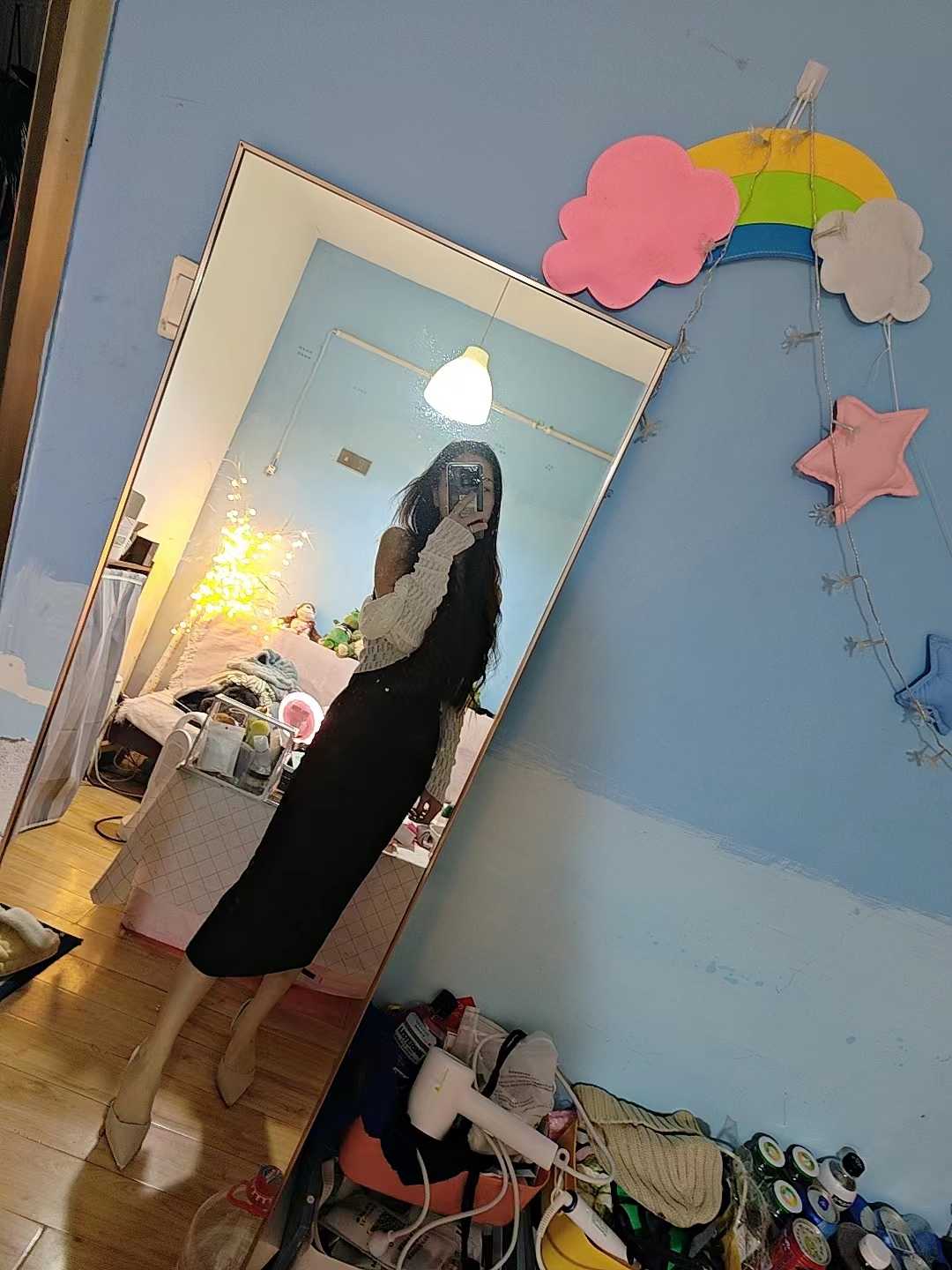 极品妹子，忍痛分享