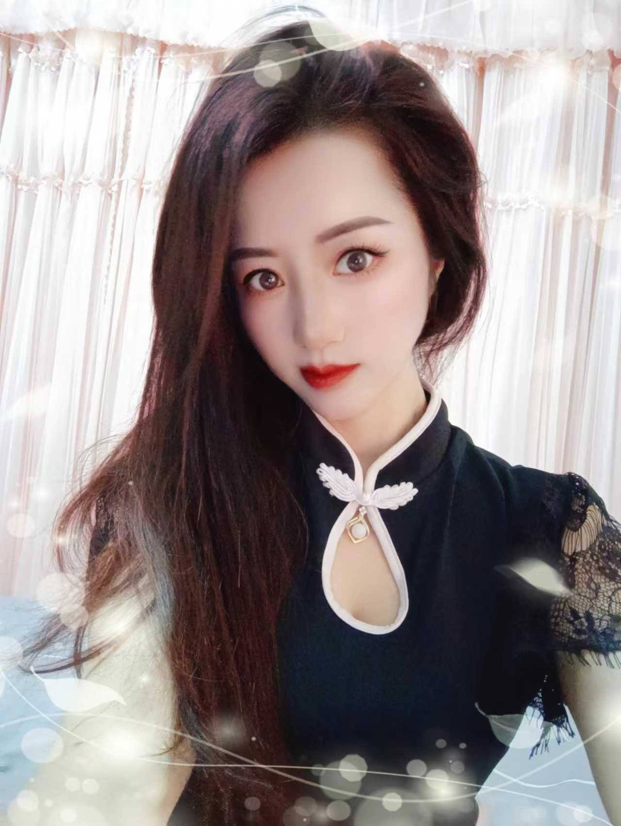 很会舔叫的很sao的性价比妹子