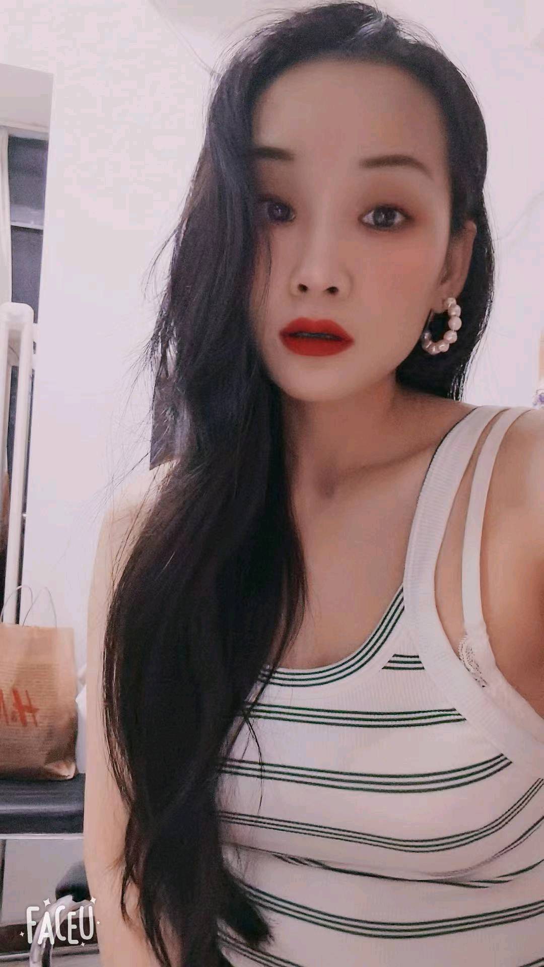 人漂亮温柔，舒爽而归