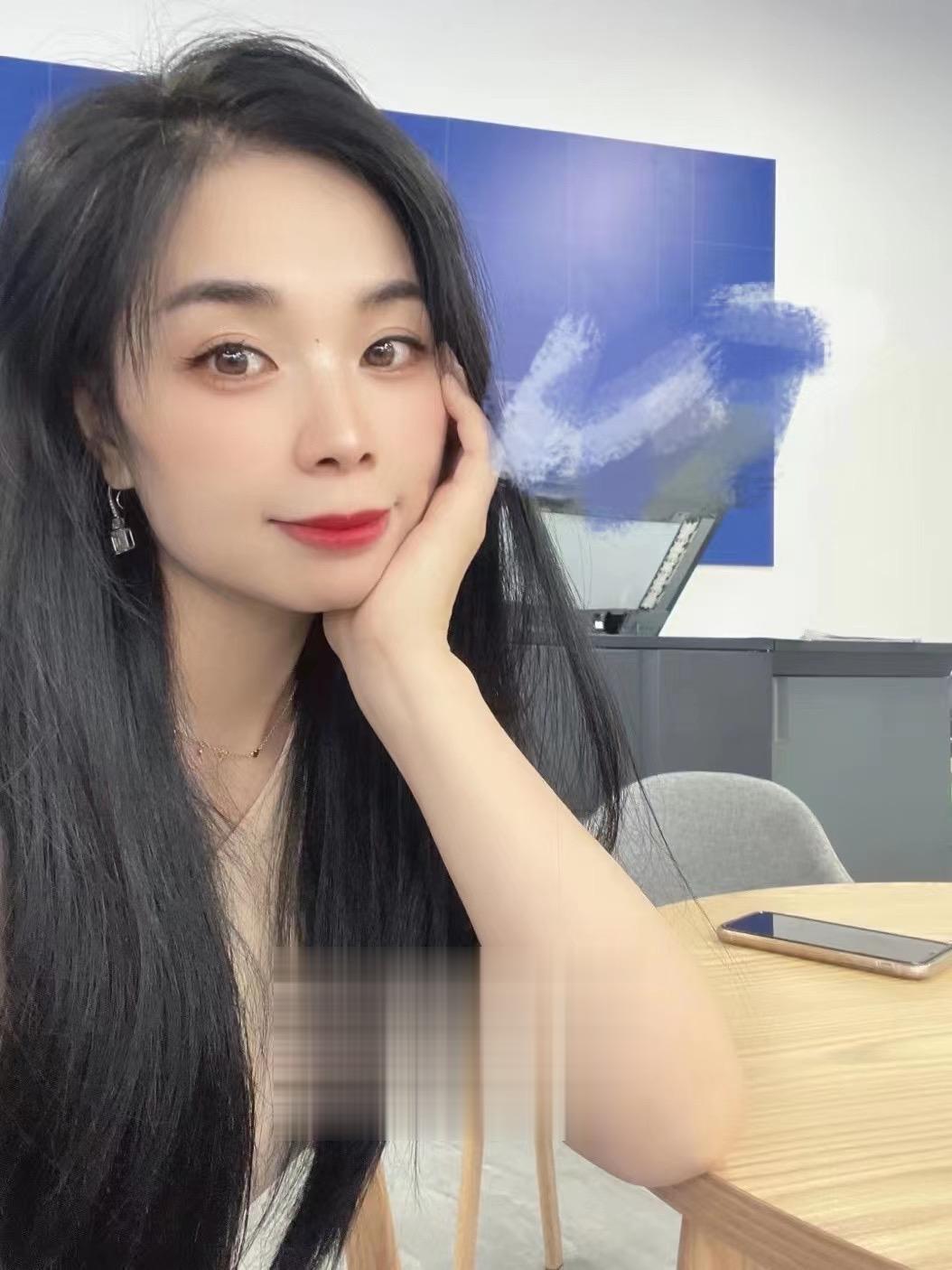 性感少妇身材好