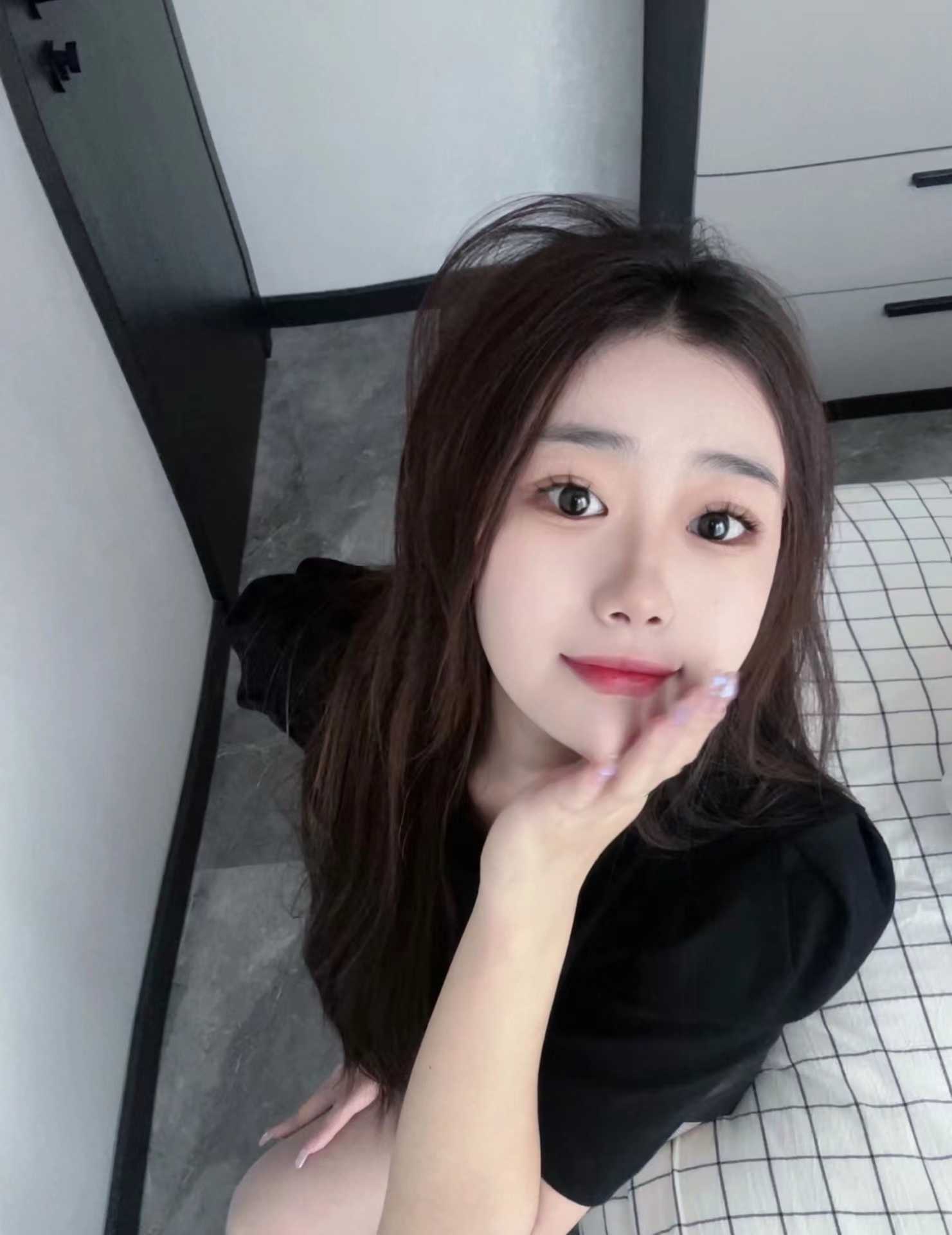 气质极佳的小Sao妹