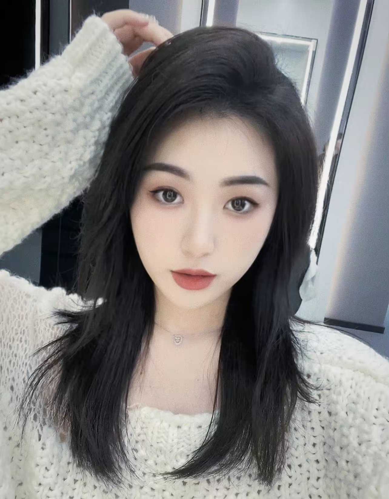 邻家女孩，初恋情人。