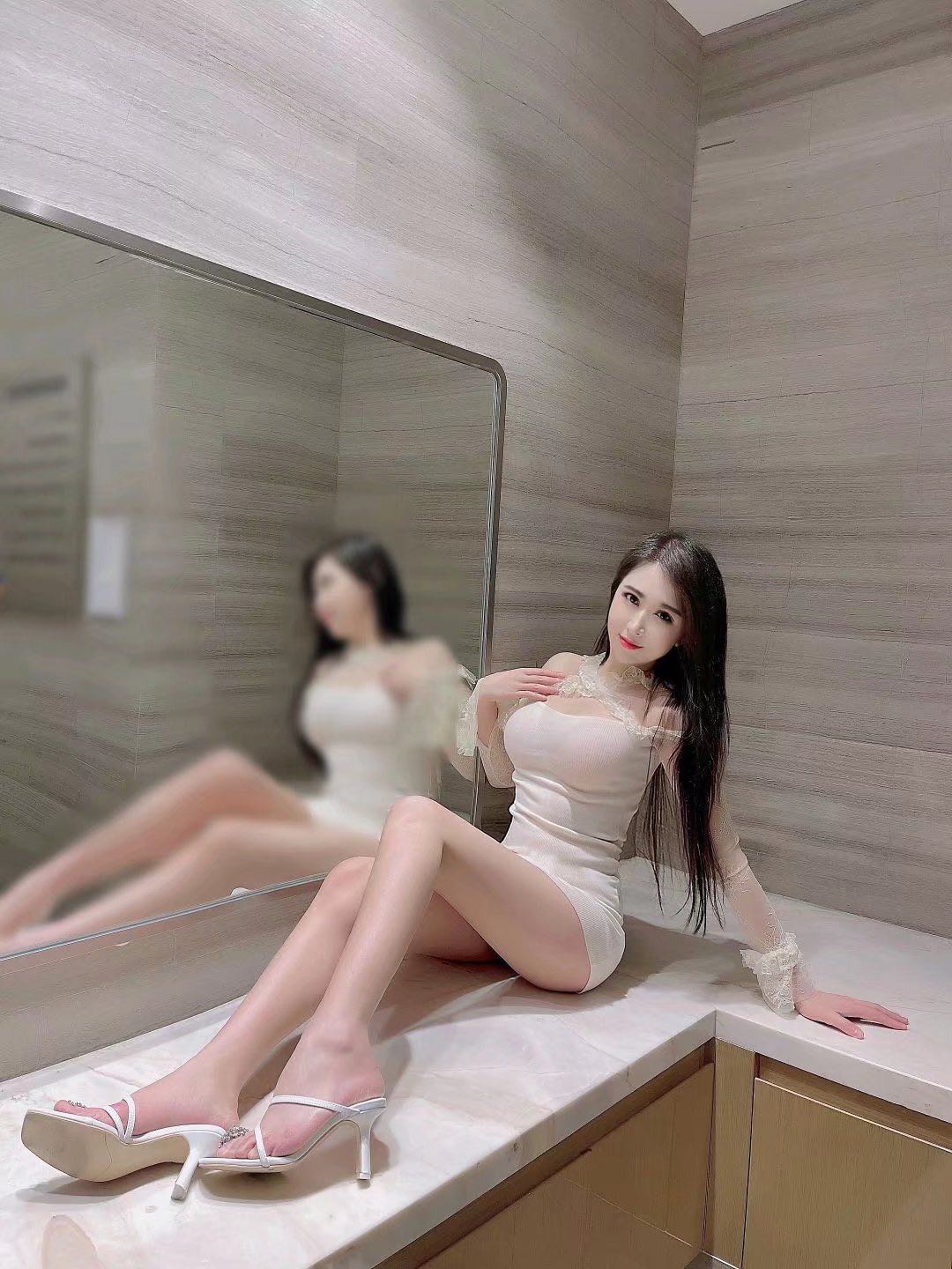 和平漂亮小姐姐