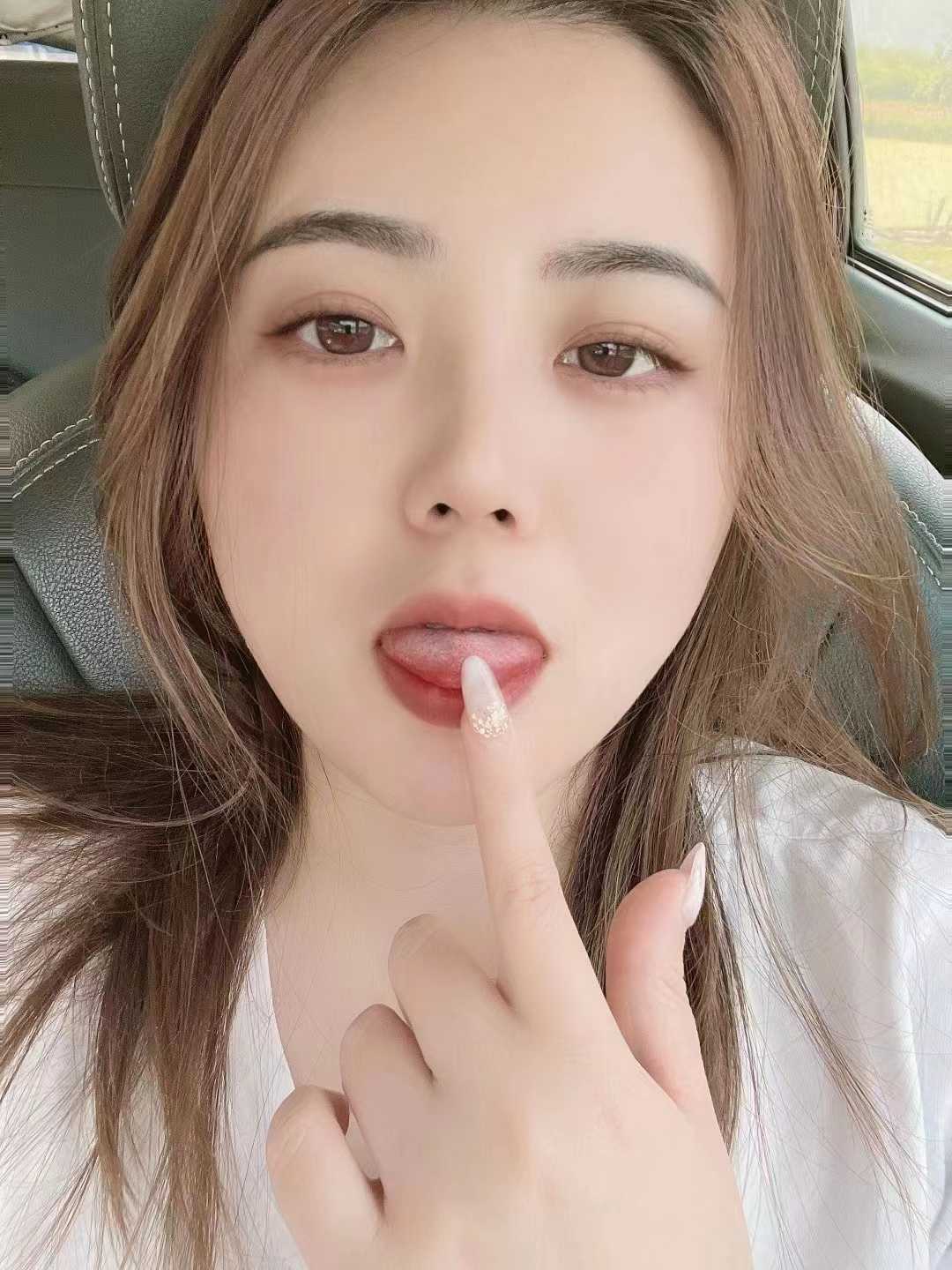 师院学生，很嫩，上门服务