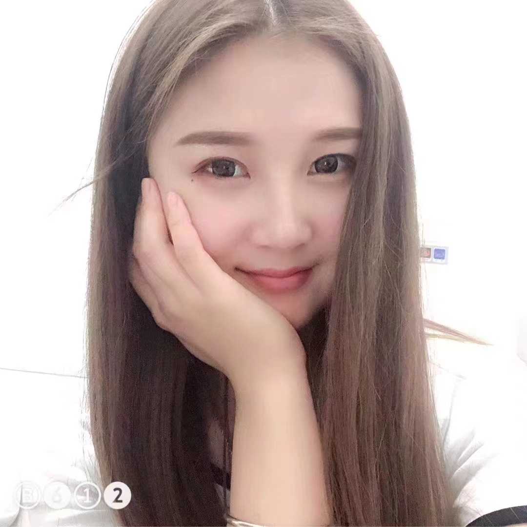 妹子屁股撅起来边拍边艹爽歪歪啊