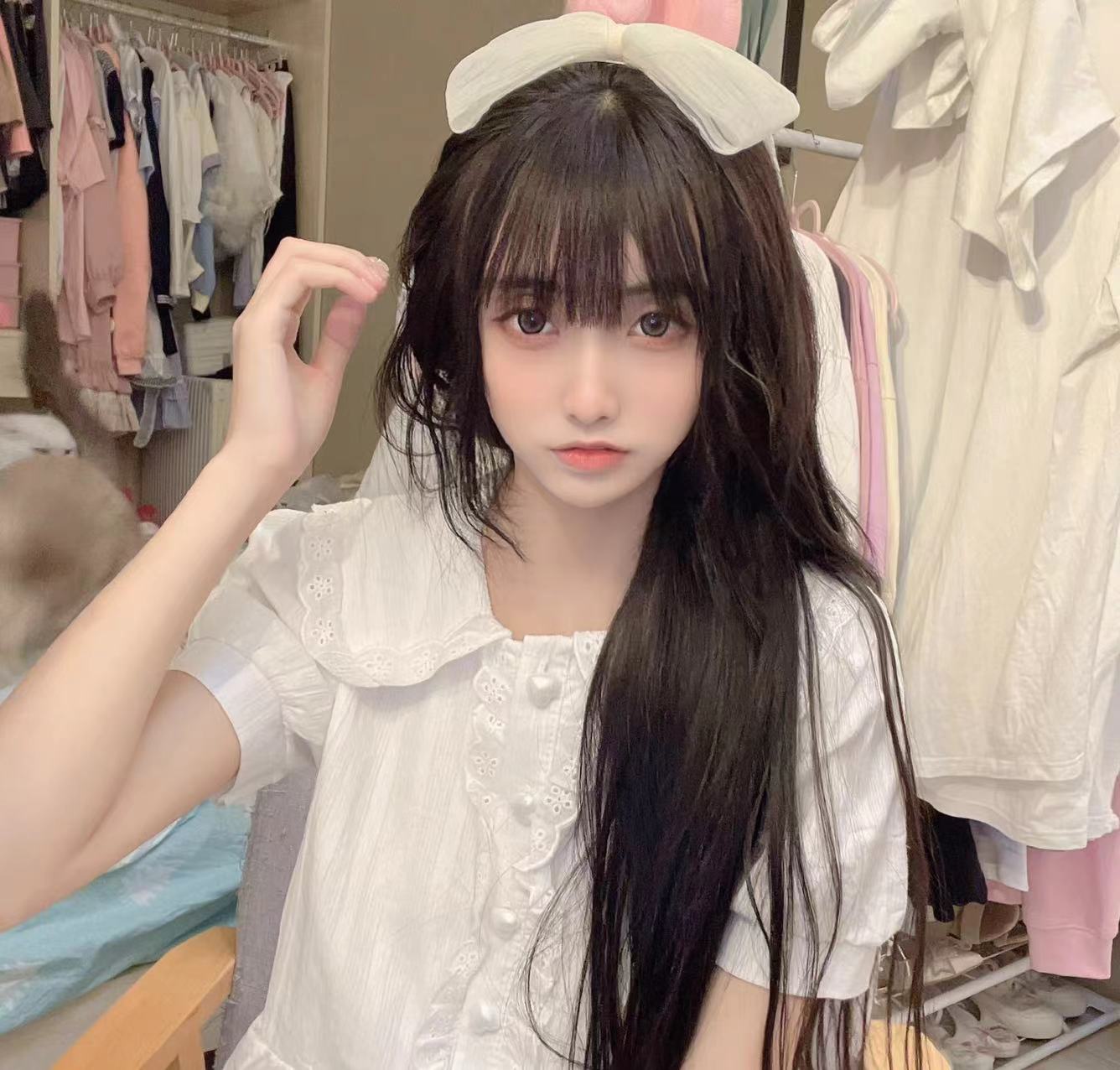 漂亮可爱的粉嫩妹子