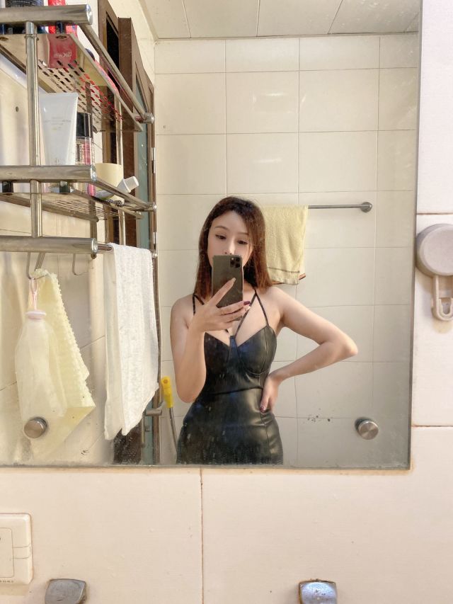 黑丝ol御姐小雅