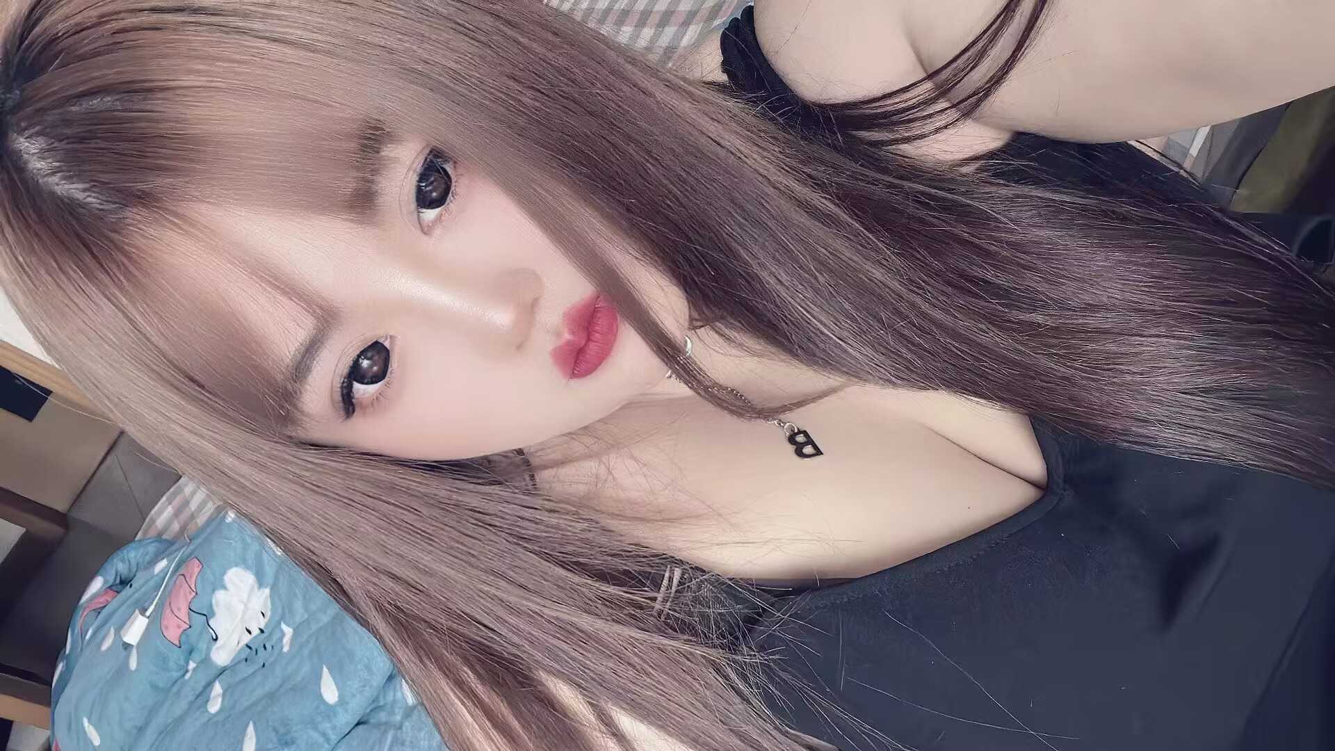 很会舔很sao的丰满大奶牛