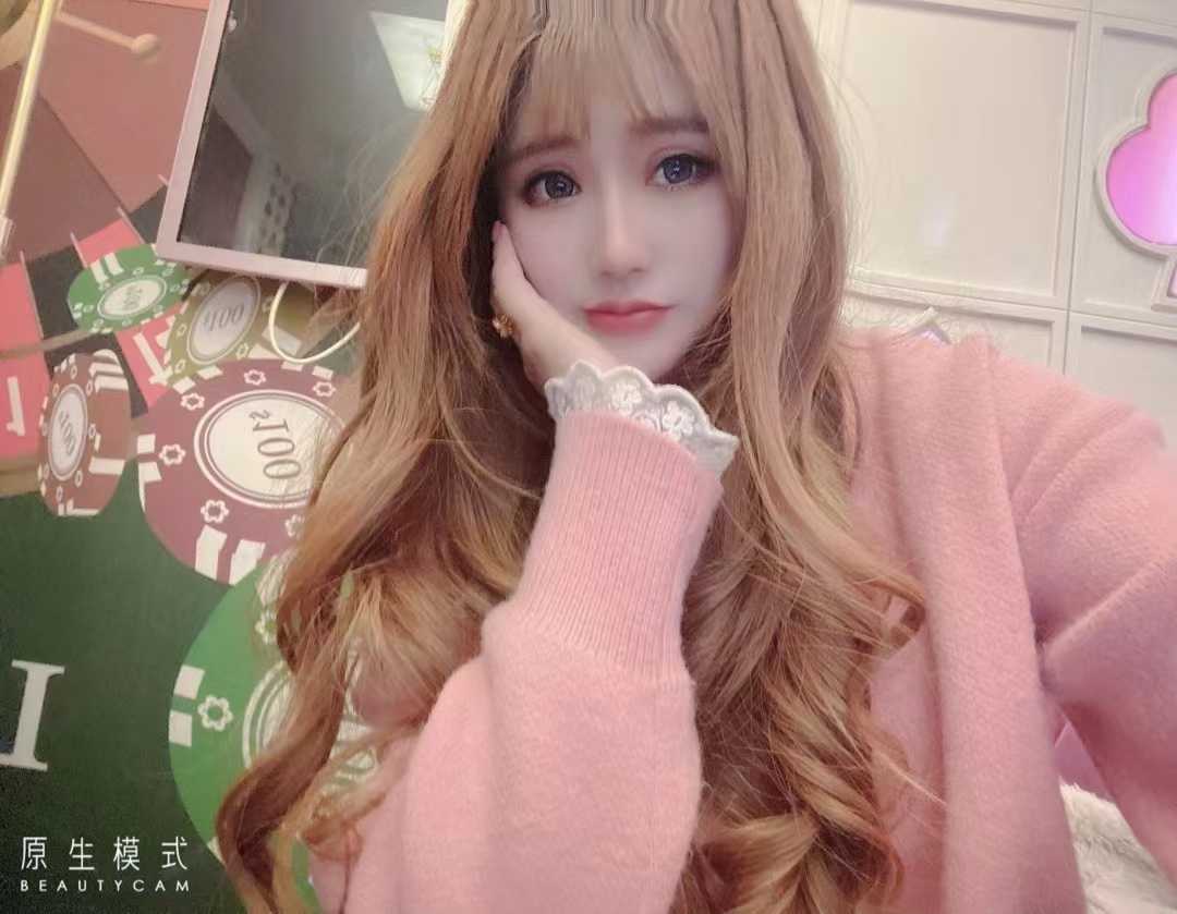 漂亮身材丰满放得开