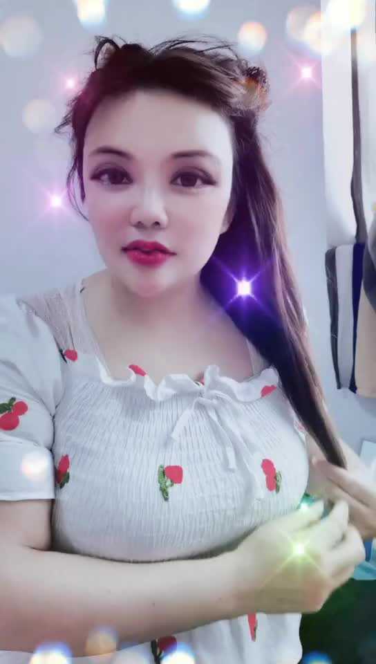 性价比高的丰满风韵妹子