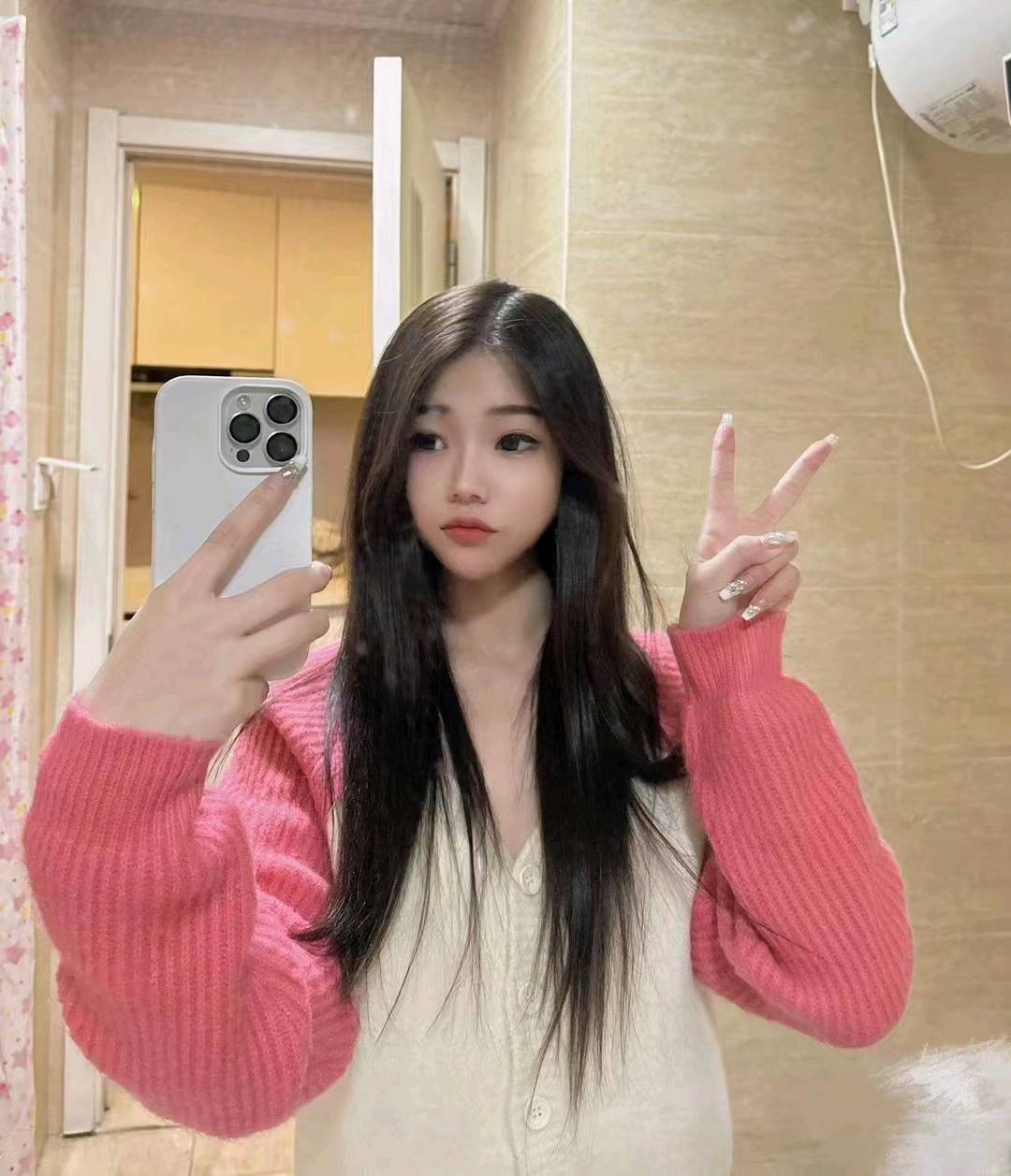 漂亮可爱性感小野猫