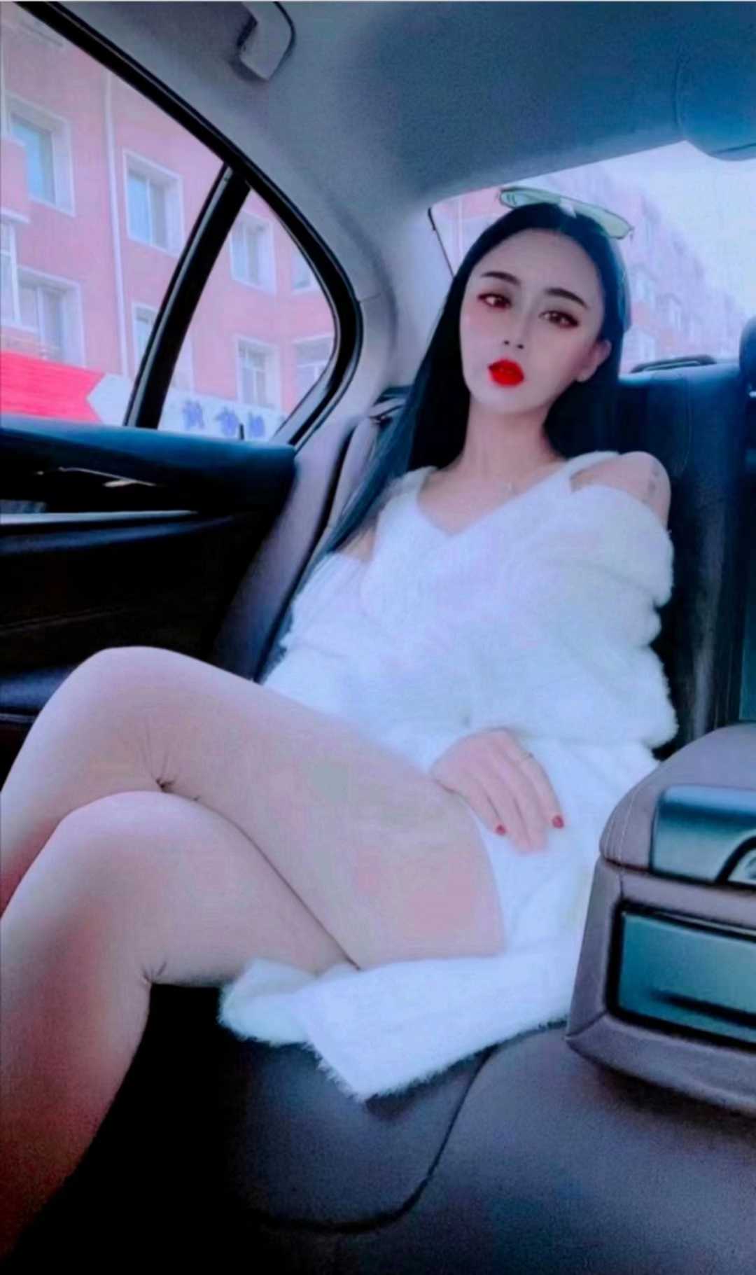 技术好性价比高的漂亮妹子