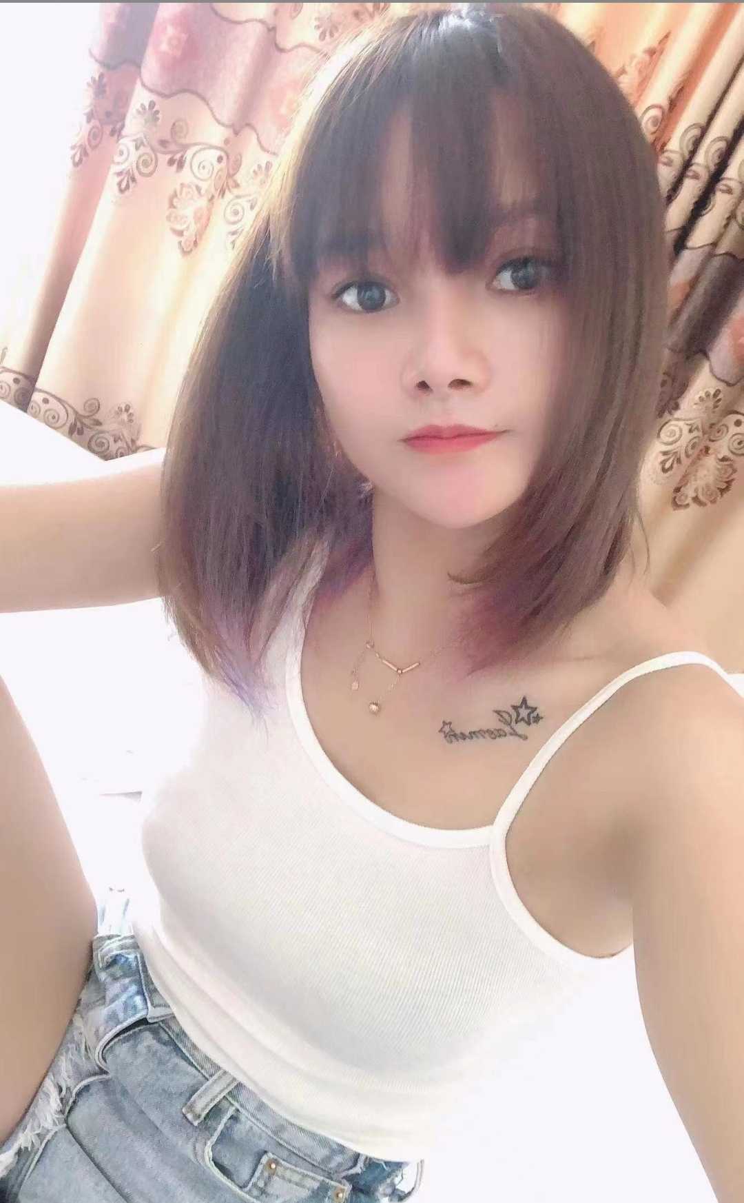 小爱老师 给你极致体验 配合度高