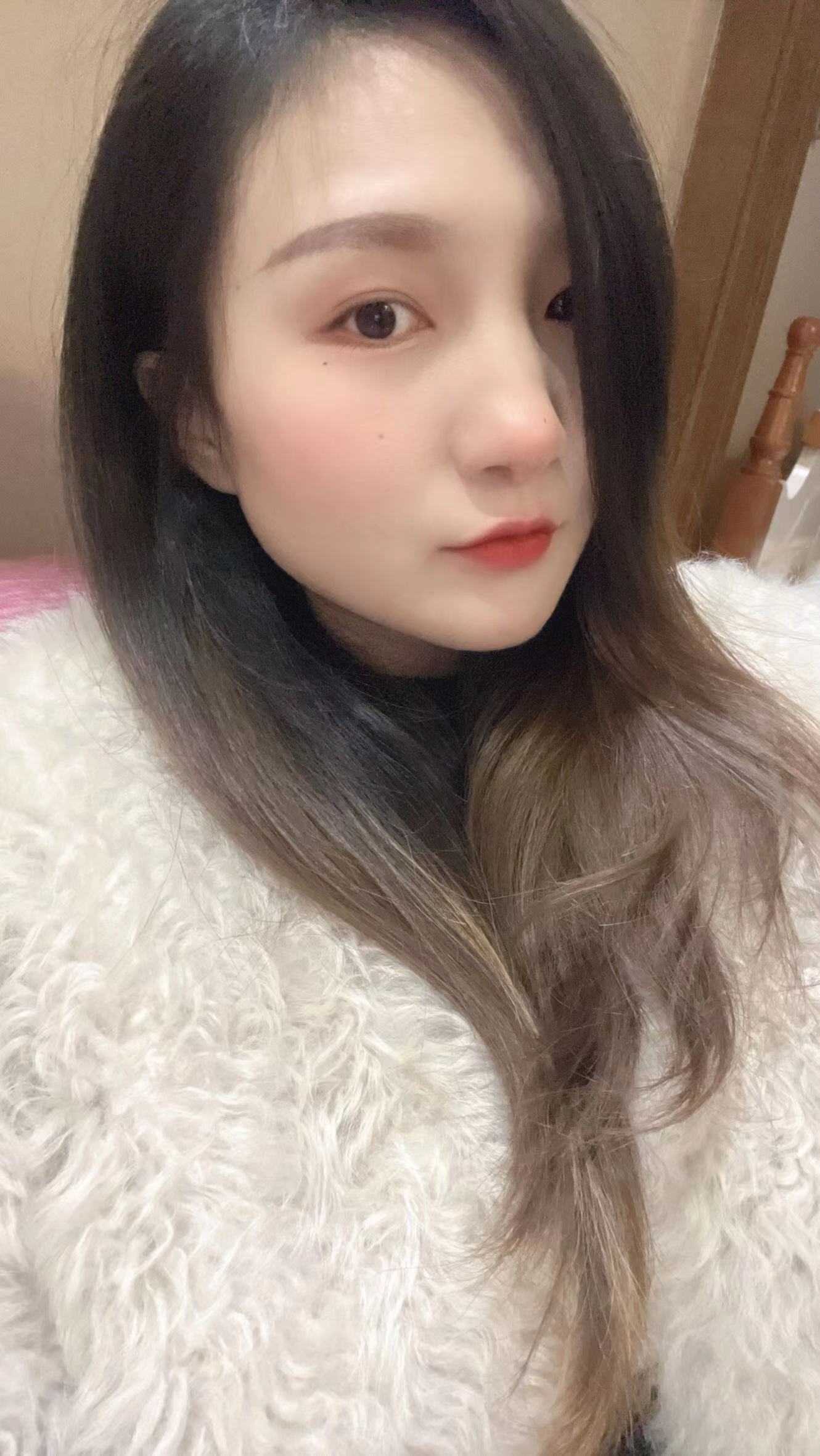 彭埠兼职非常可爱