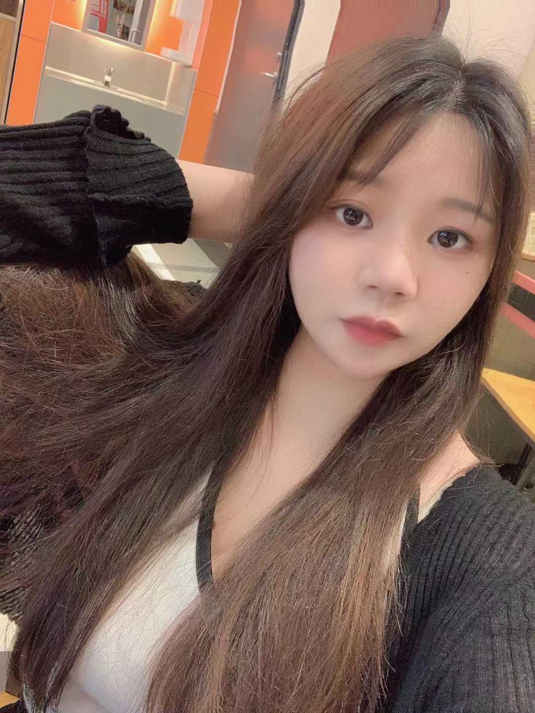 福田妹子抱起来舒服肉多