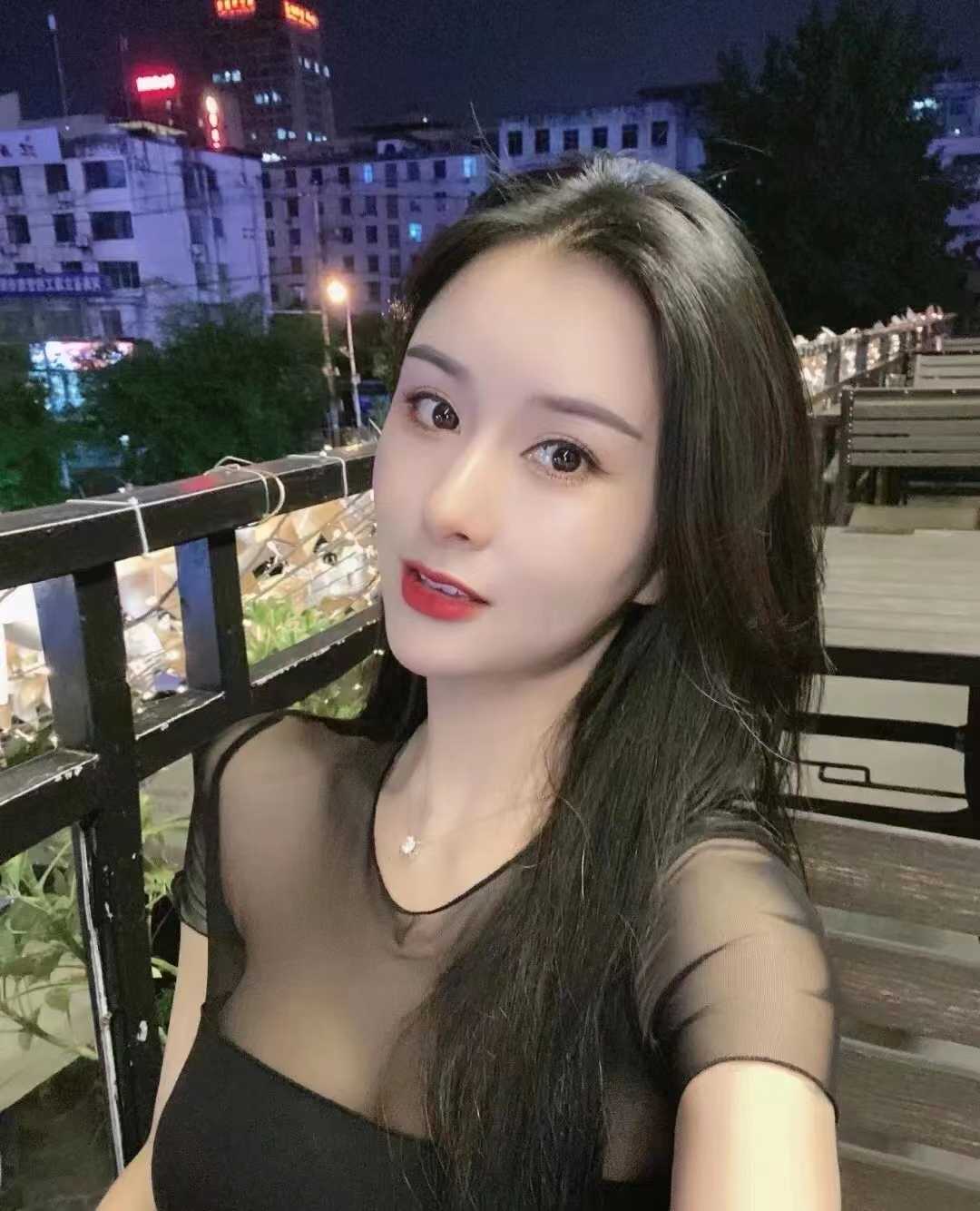 艹起来很舒服，很紧