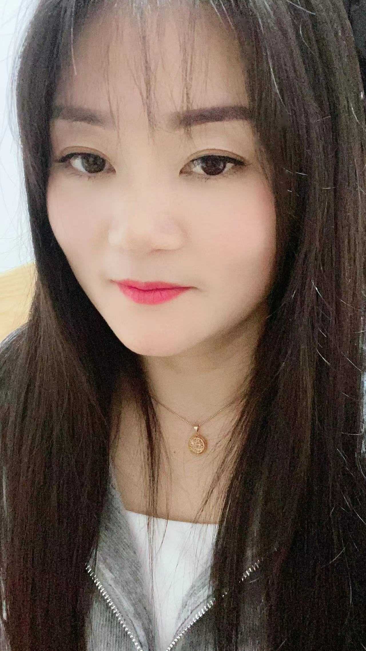 杭州西湖小姐姐