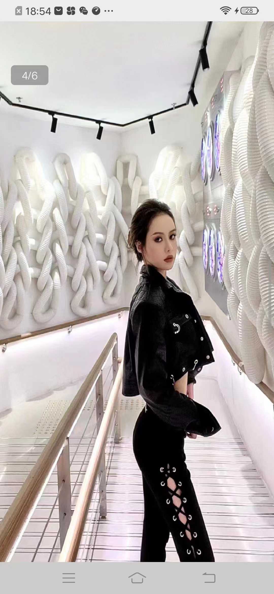 有欧美风的小姐姐