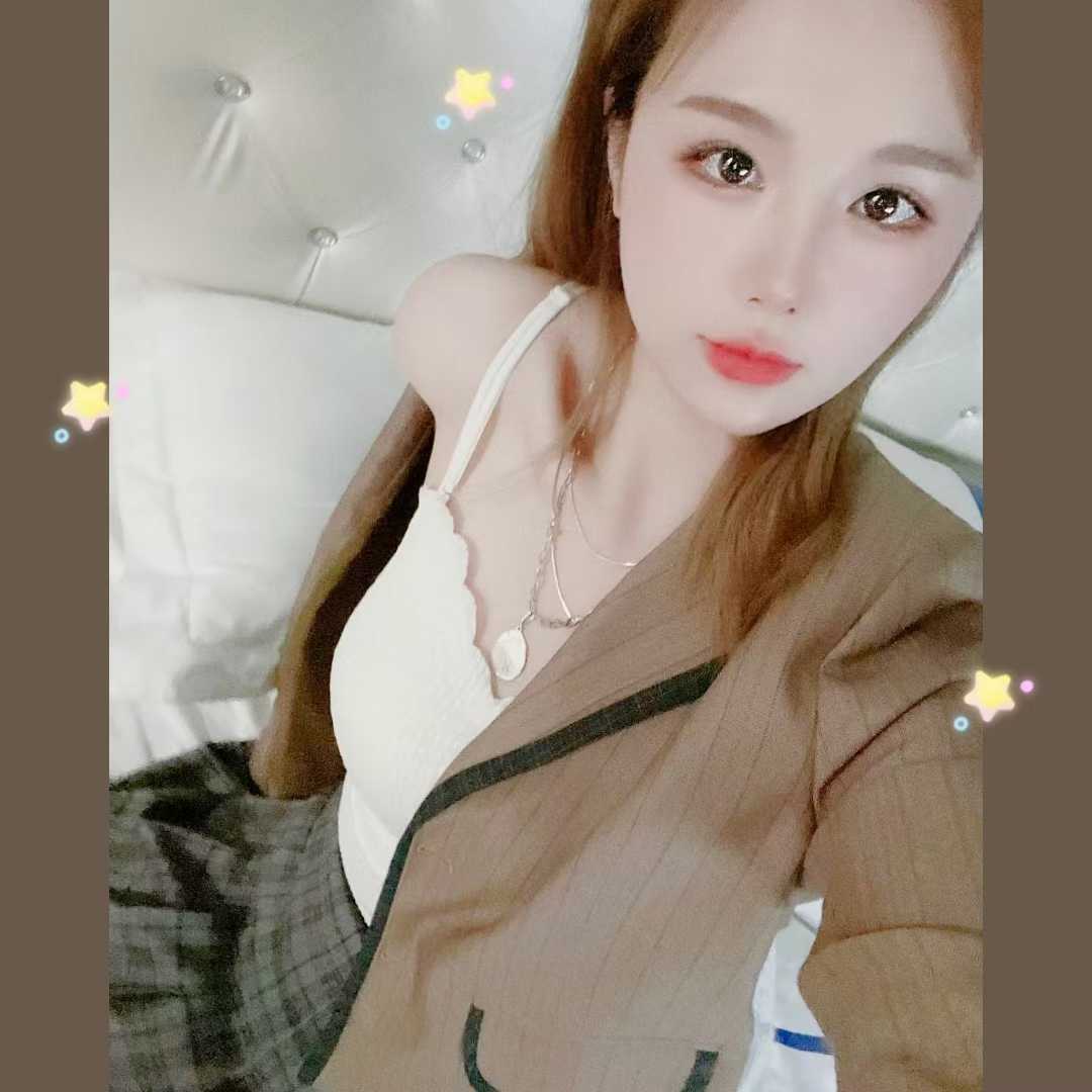 温柔可爱的妹子