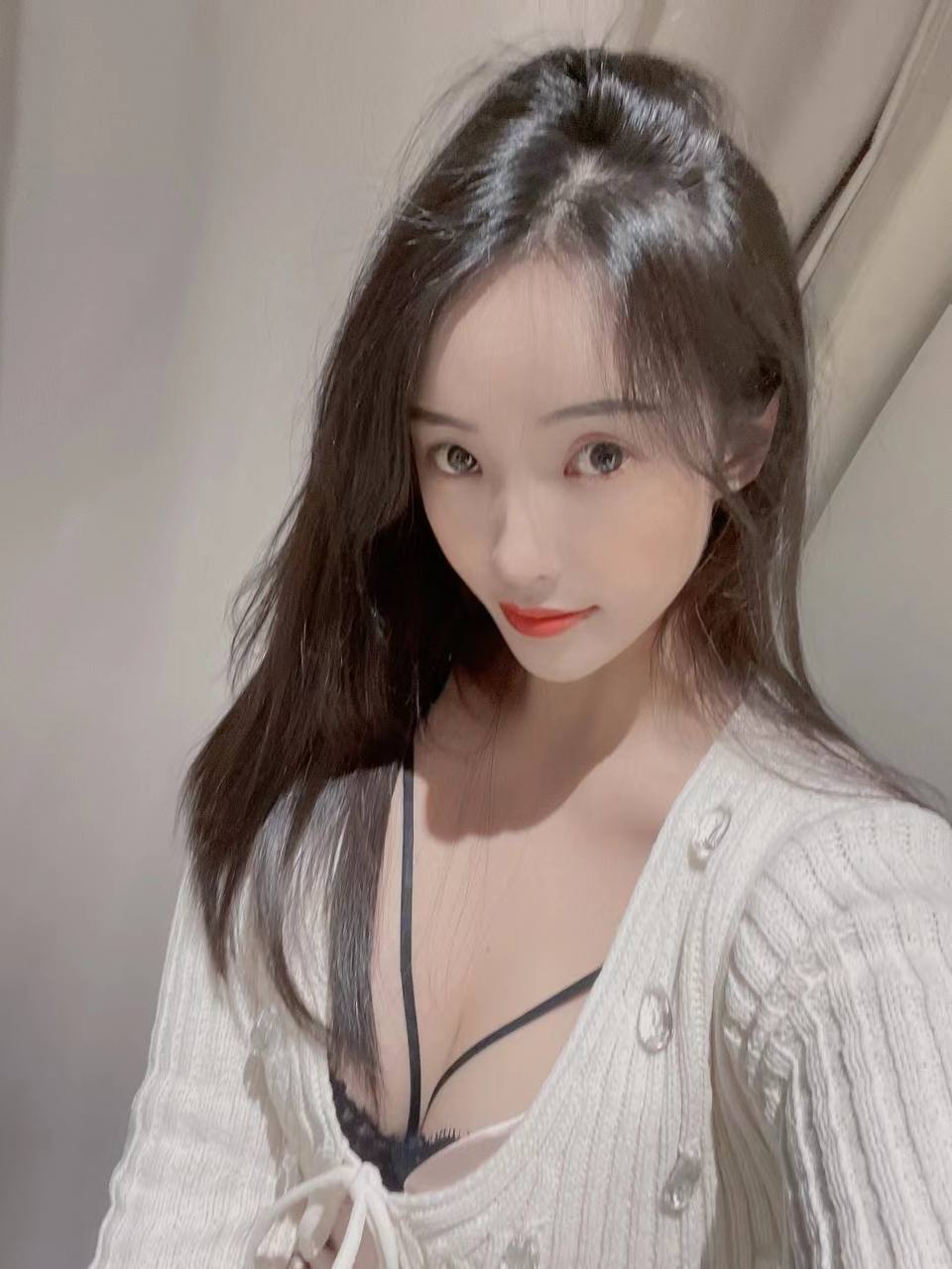 清纯粉嫩水多小姐姐