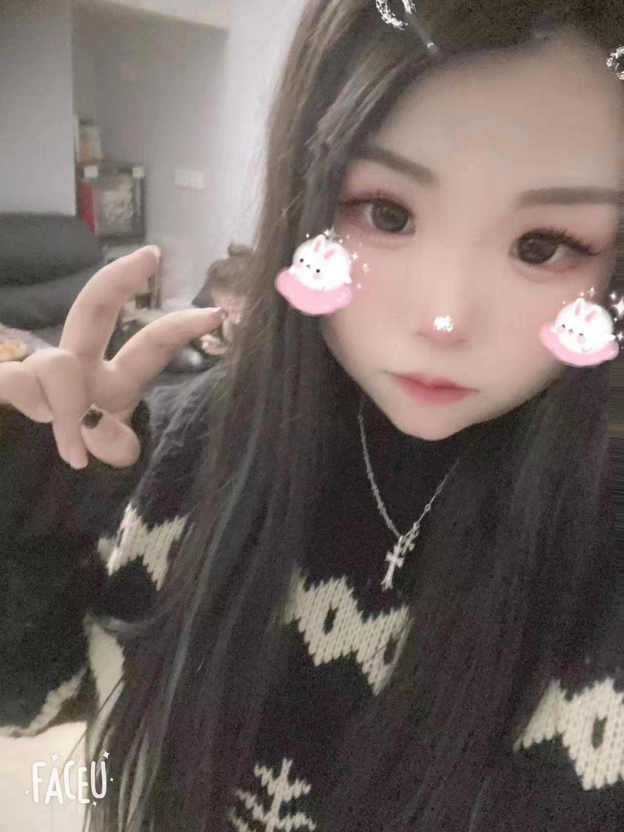 大胸妹子，KH好，喜欢她XT