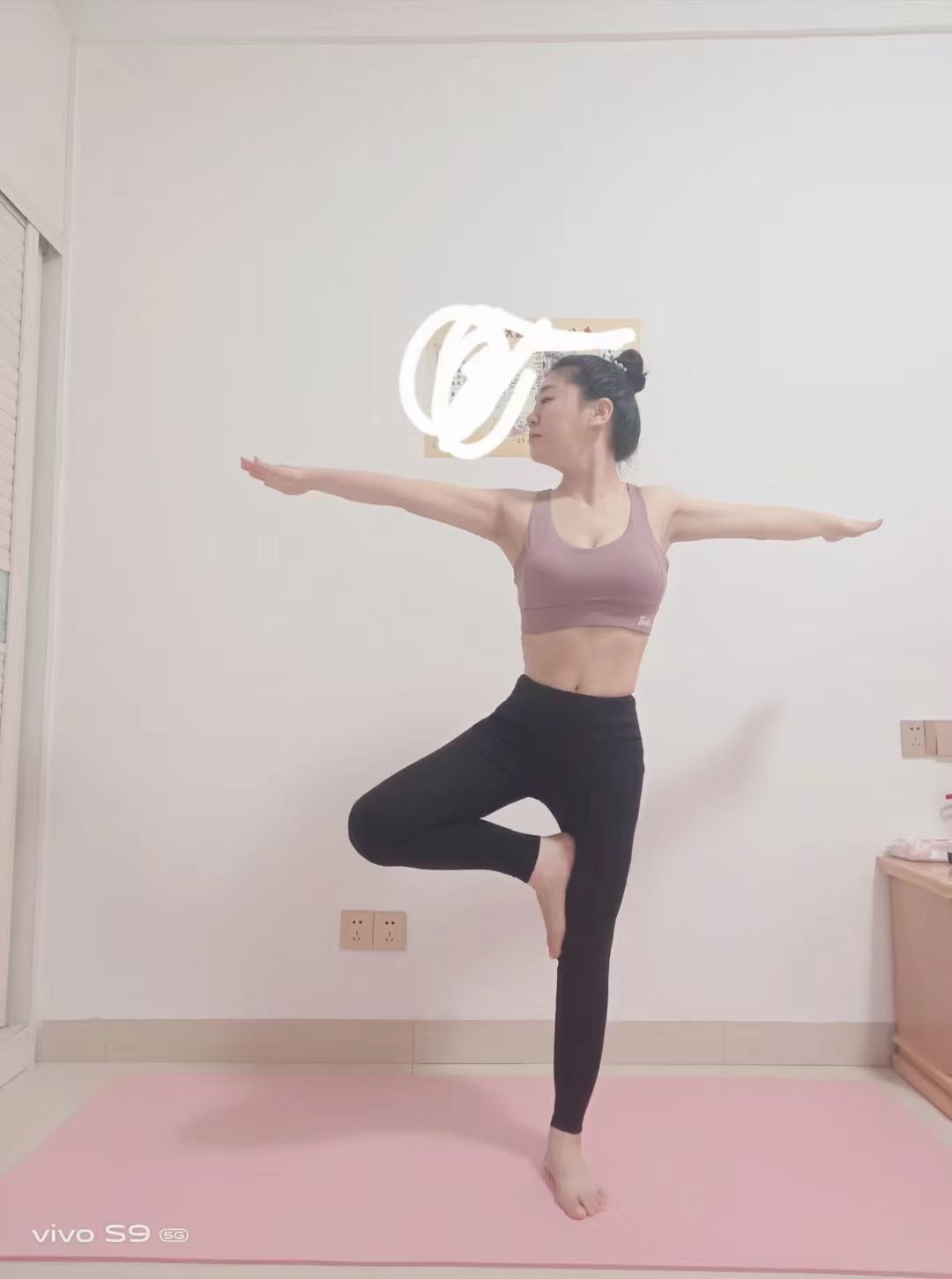 西湖林老师胸大身材好