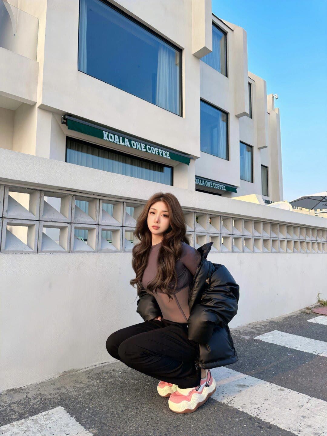 静安潮喷妹子 水多  咪粉