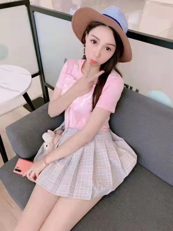 妹子很会调情胸很软，体验很好