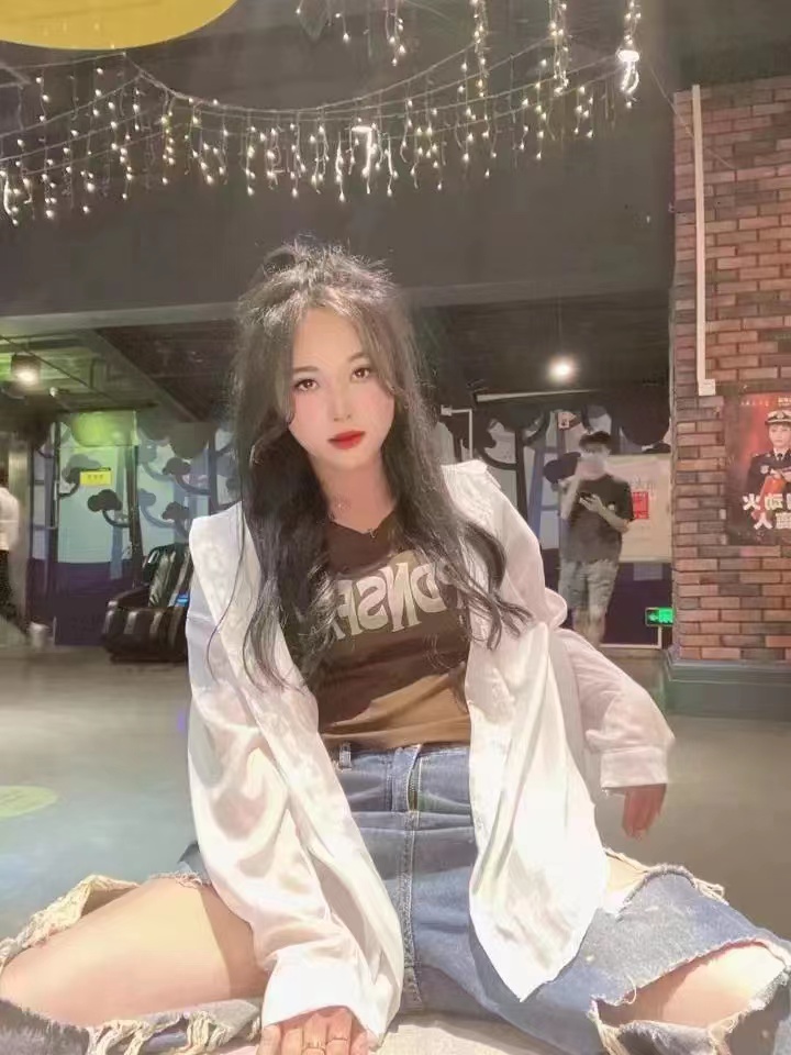 不机车不催不冷场姿势很配合