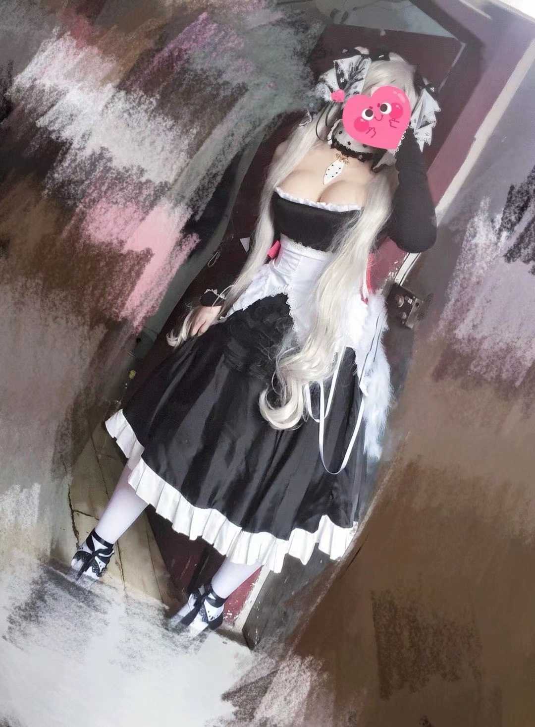 广州cos丰满小姐姐