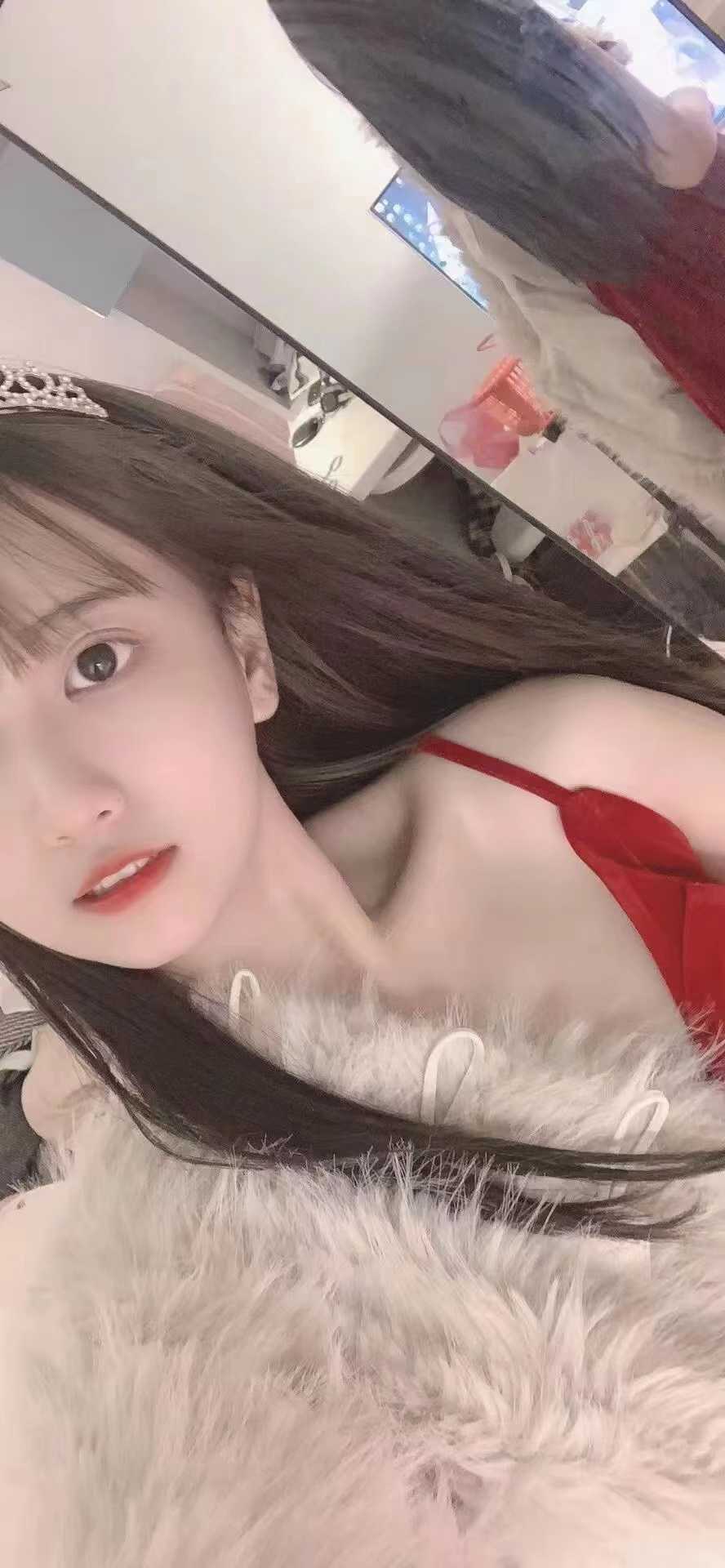 要颜有颜，要身材有身材