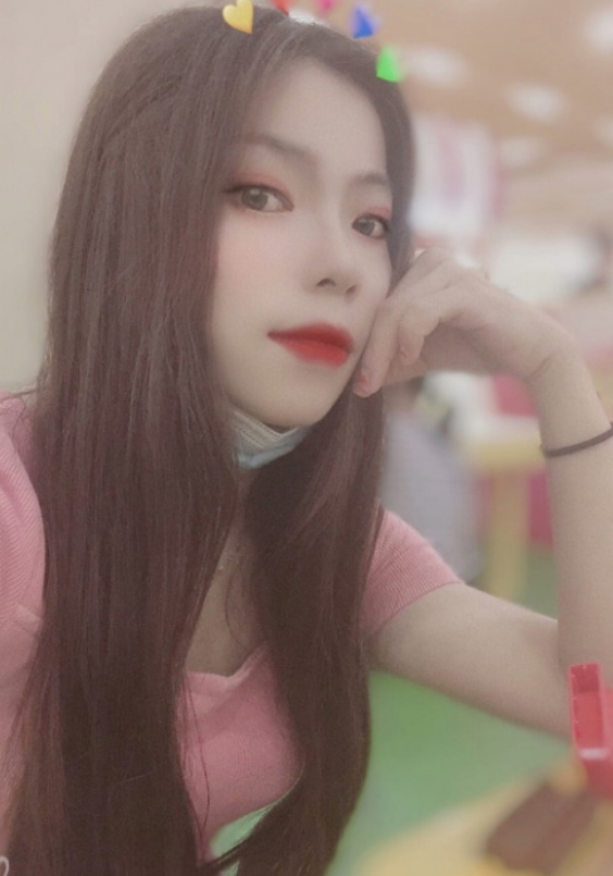 胸大Sao臀，干的时候如女友一般很投入