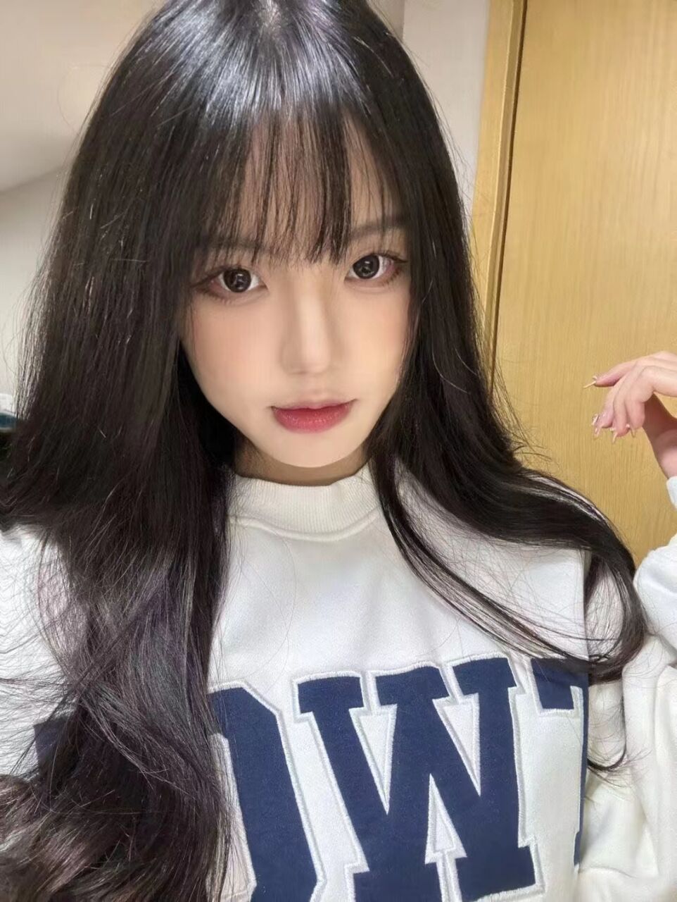 175大长腿卫校生