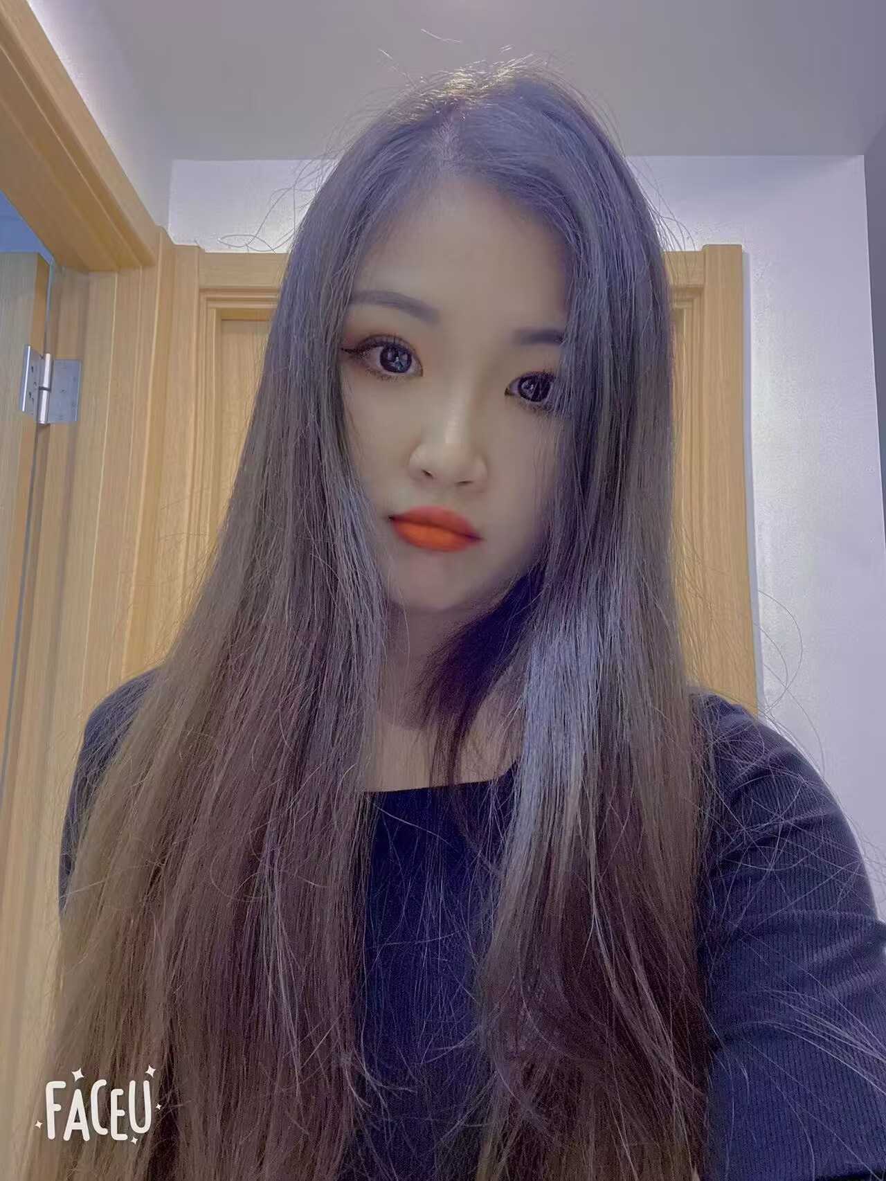 下面紧   身材不错   性价比高的妹妹