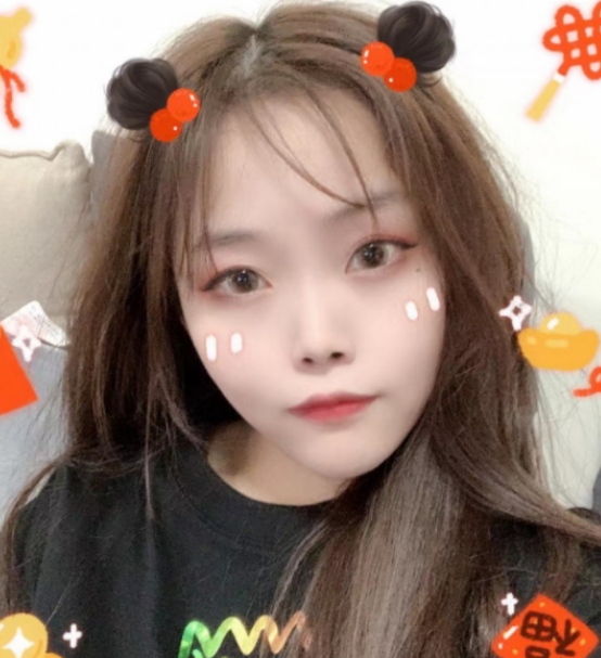 刚开工不久的小萌妹悠悠