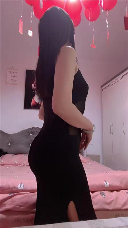 不机车不催不冷场姿势很配合