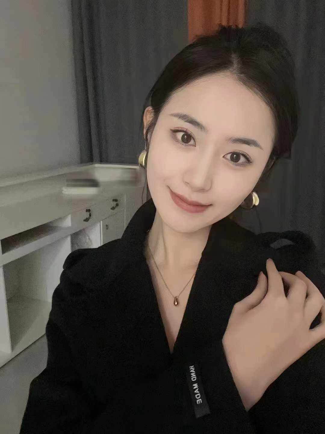 非常不错完美的小姐姐