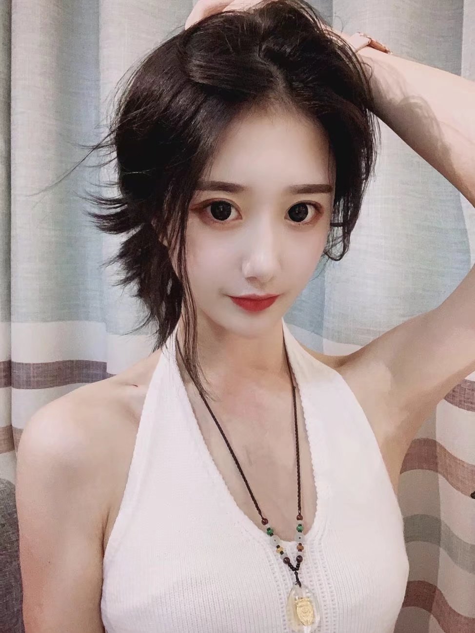 一千里的极品妹子