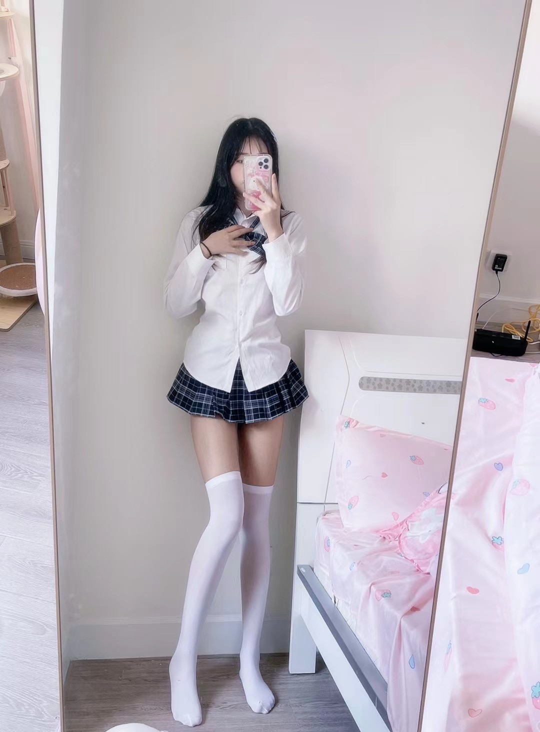 闵行00后刚下海妹妹