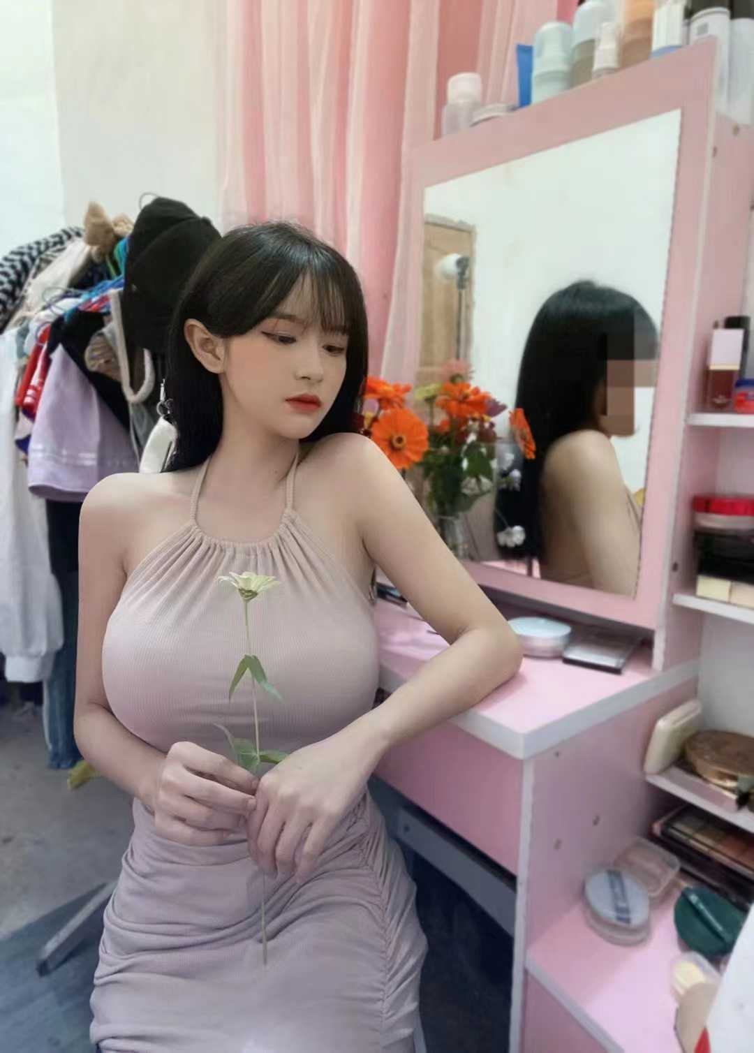 深~hou的时候爆了很爽，服务太好了
