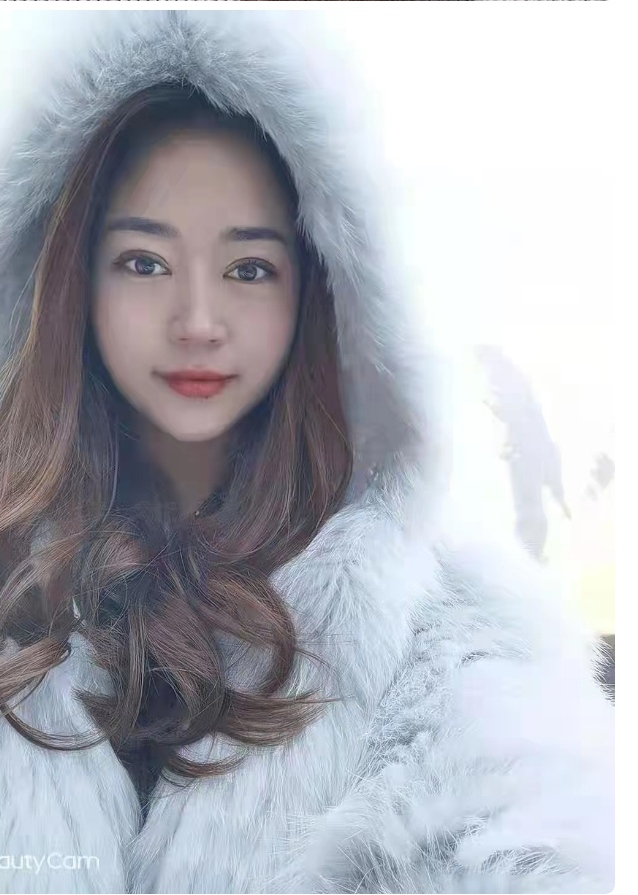 kB和制服丝袜诱惑