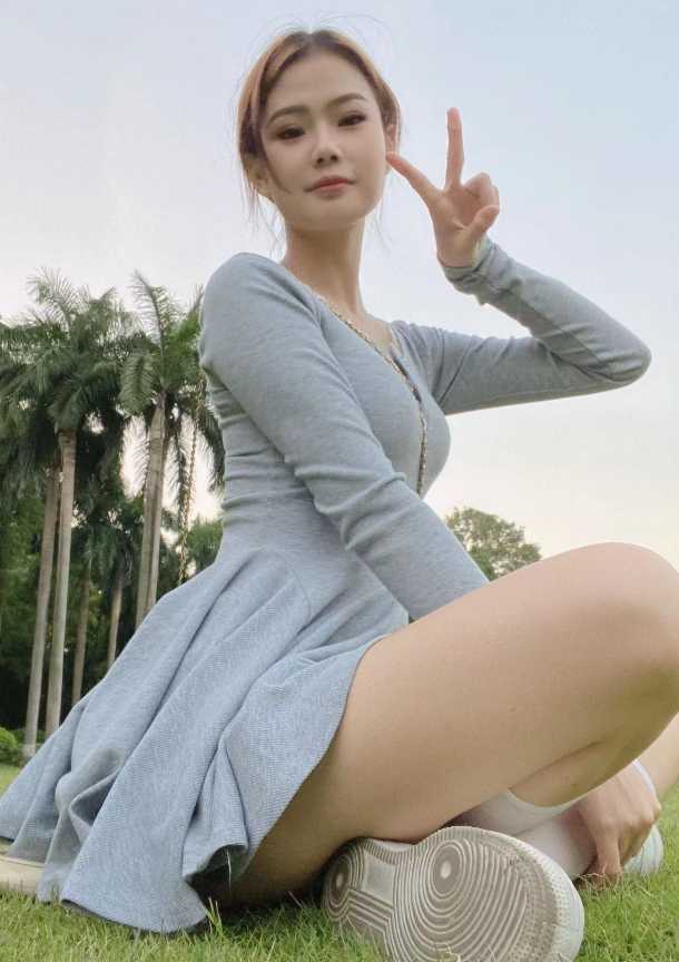 身材丰满，个高，丰臀真香